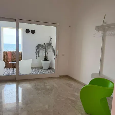 Sapore Di Sale Apartment *